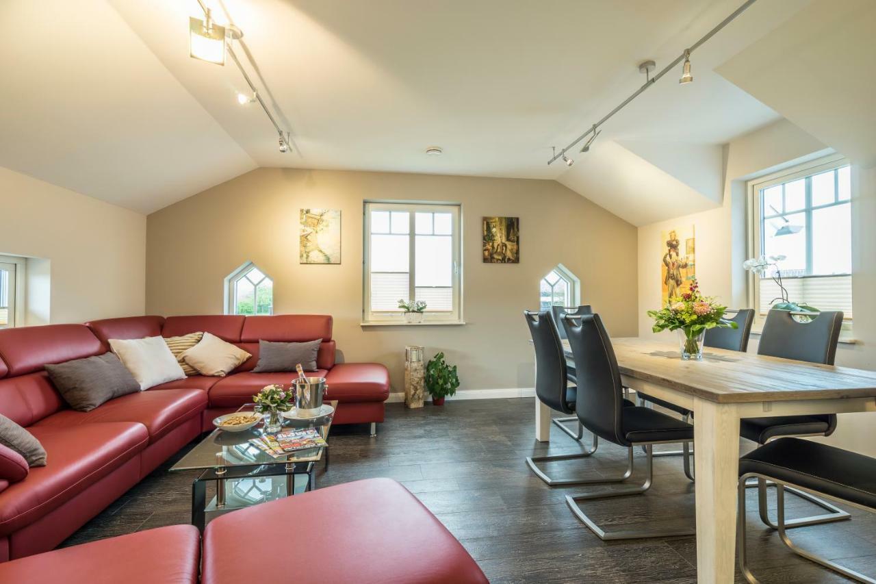 רוסט Villa Scandic Apartments מראה חיצוני תמונה