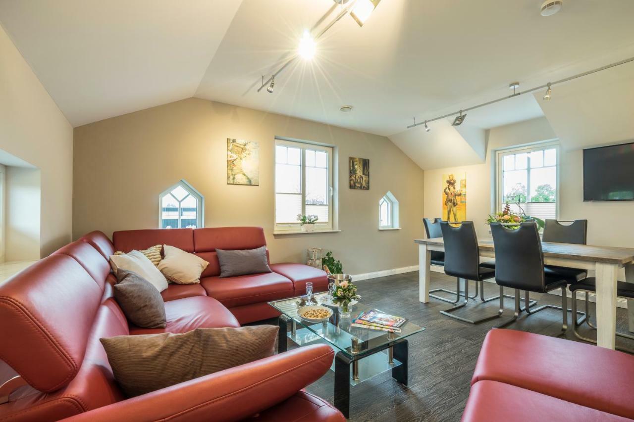 רוסט Villa Scandic Apartments מראה חיצוני תמונה